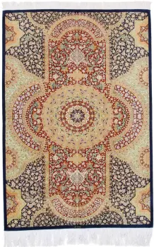 Qum Silk